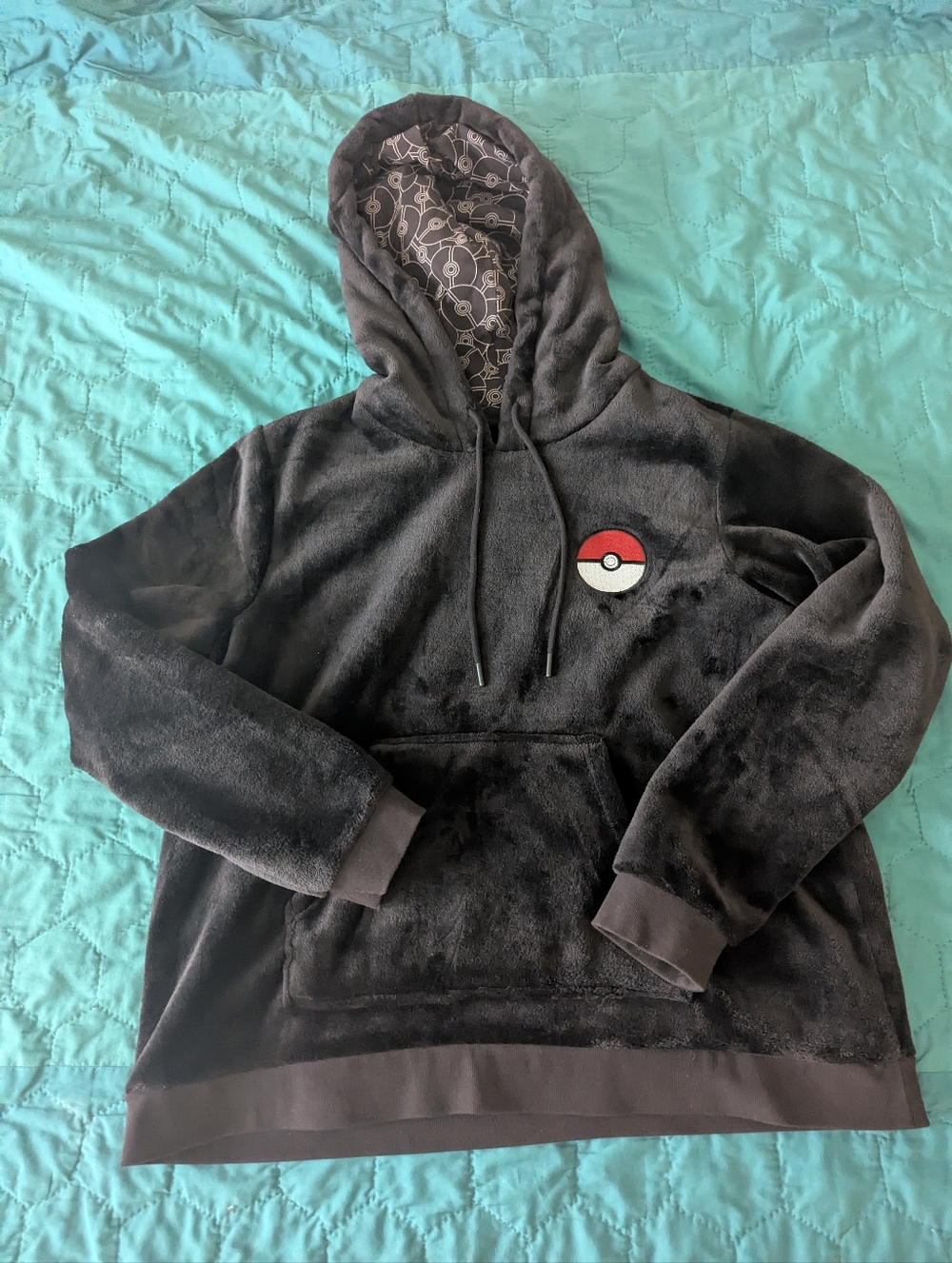 Blackmilk  Pokemon Pokeball Fluffy Hoodie